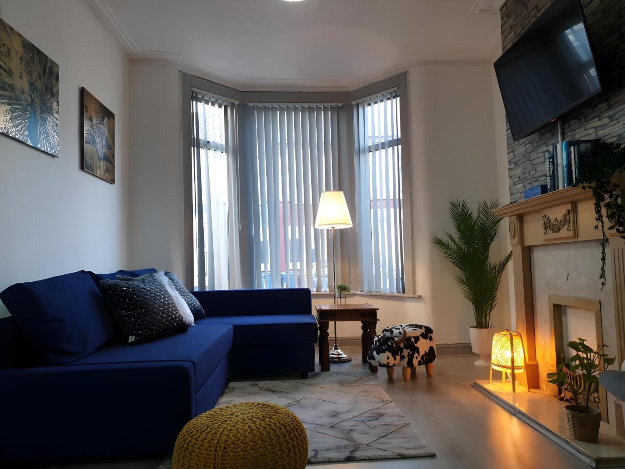 Holiday home Fairburn House - Air Host & *